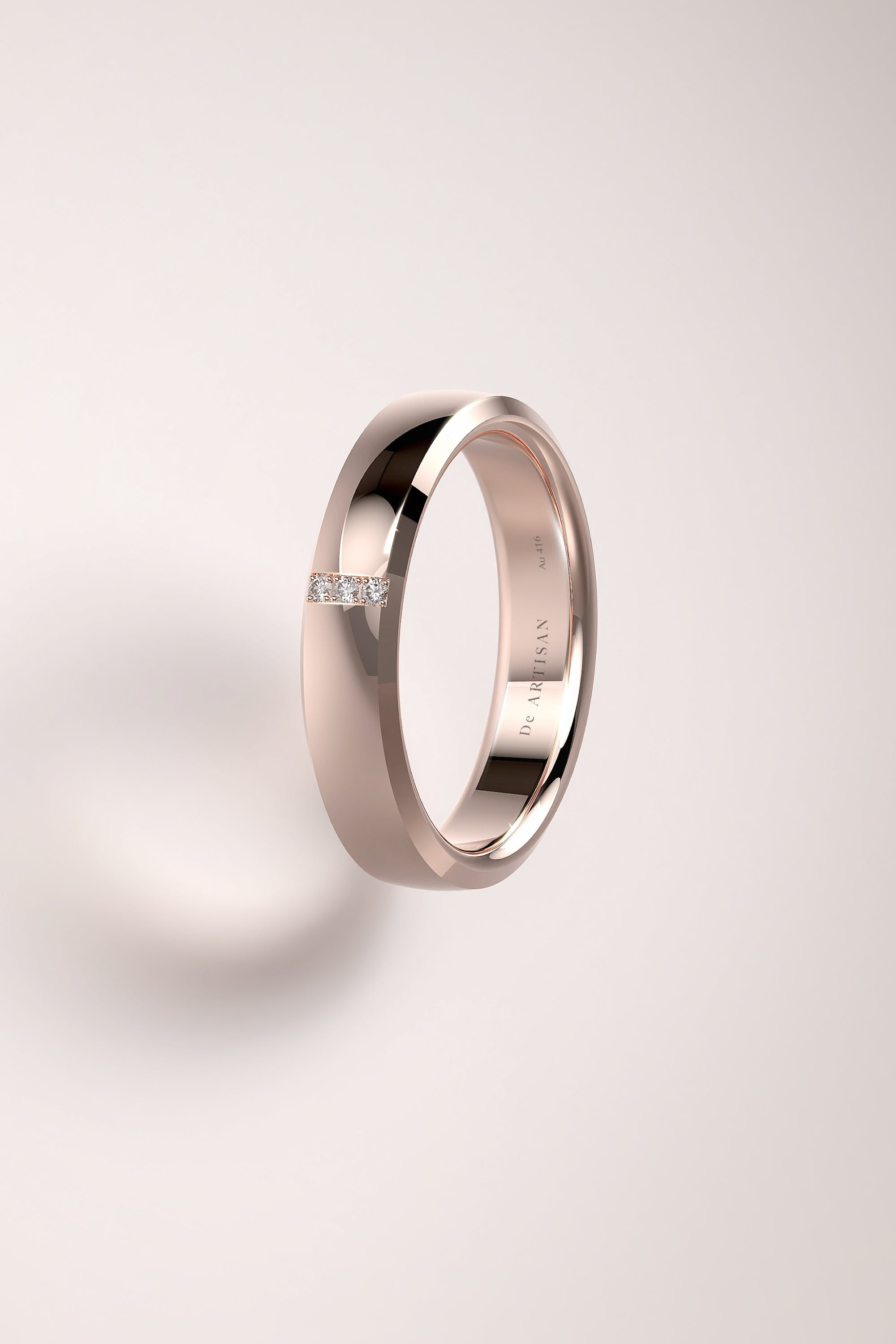 The One ring (M) 4mm. with 3 diamonds