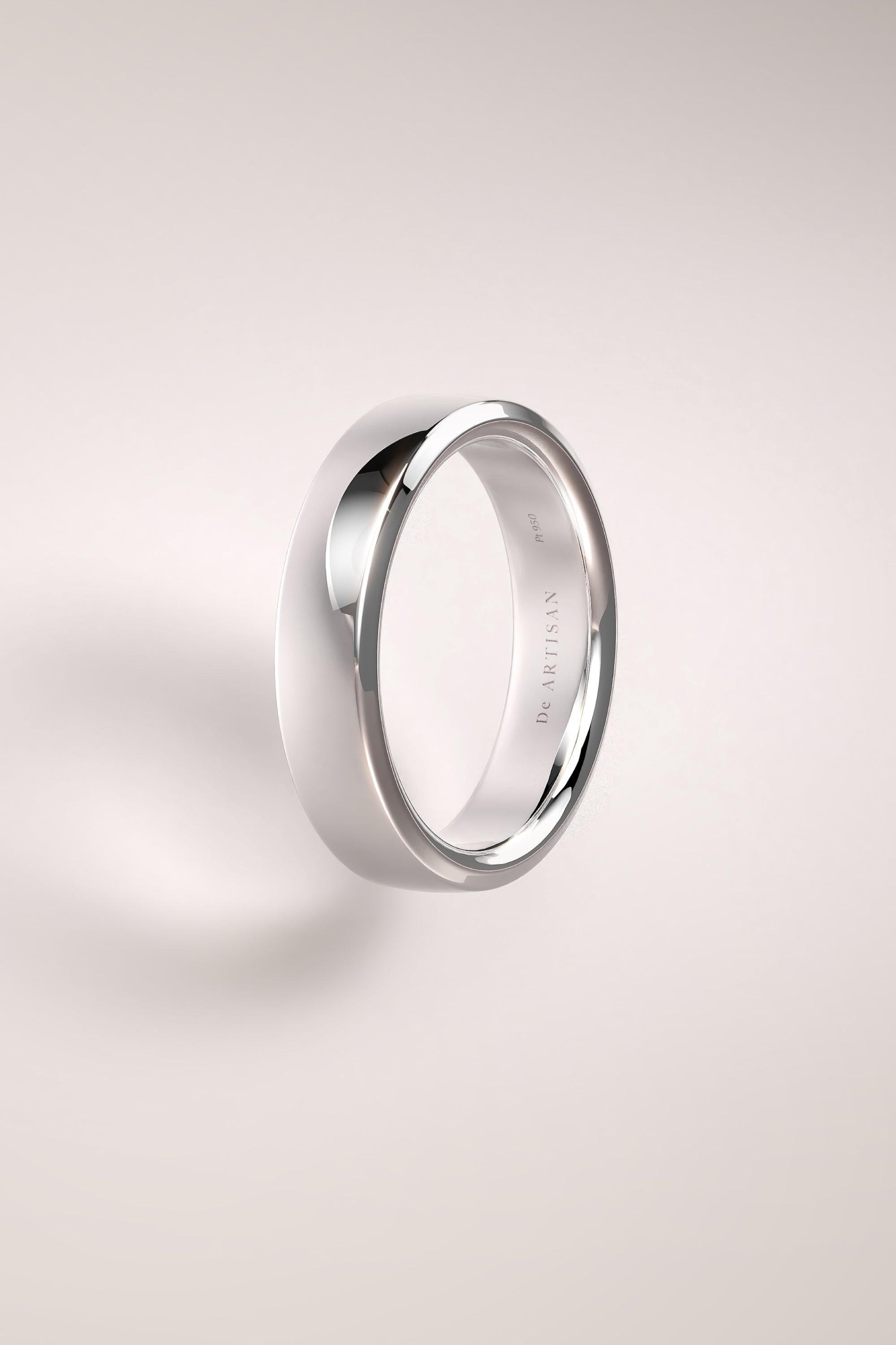 The One ring (L) 5mm.