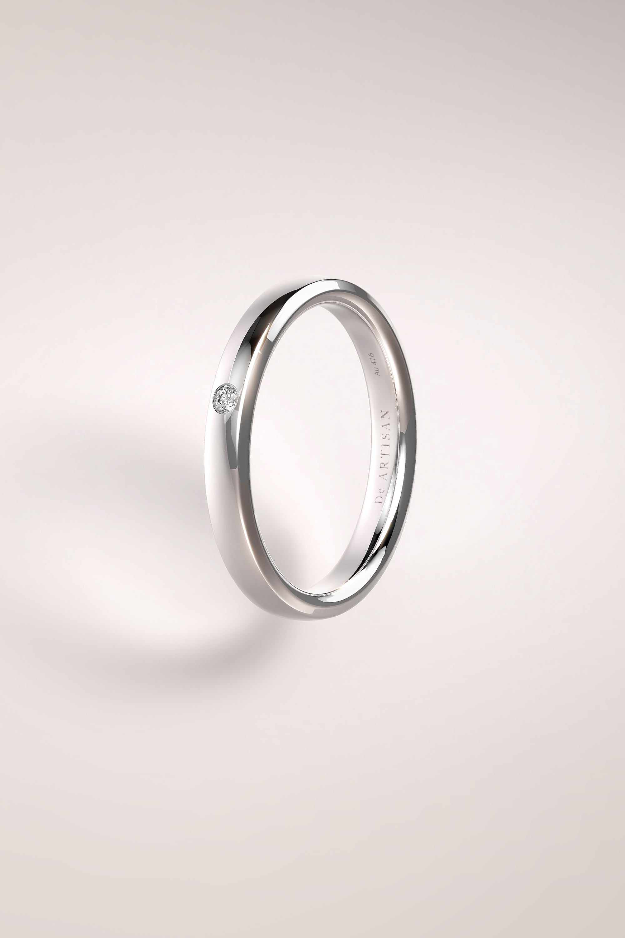 The One ring (S) 3mm. with Love story diamond