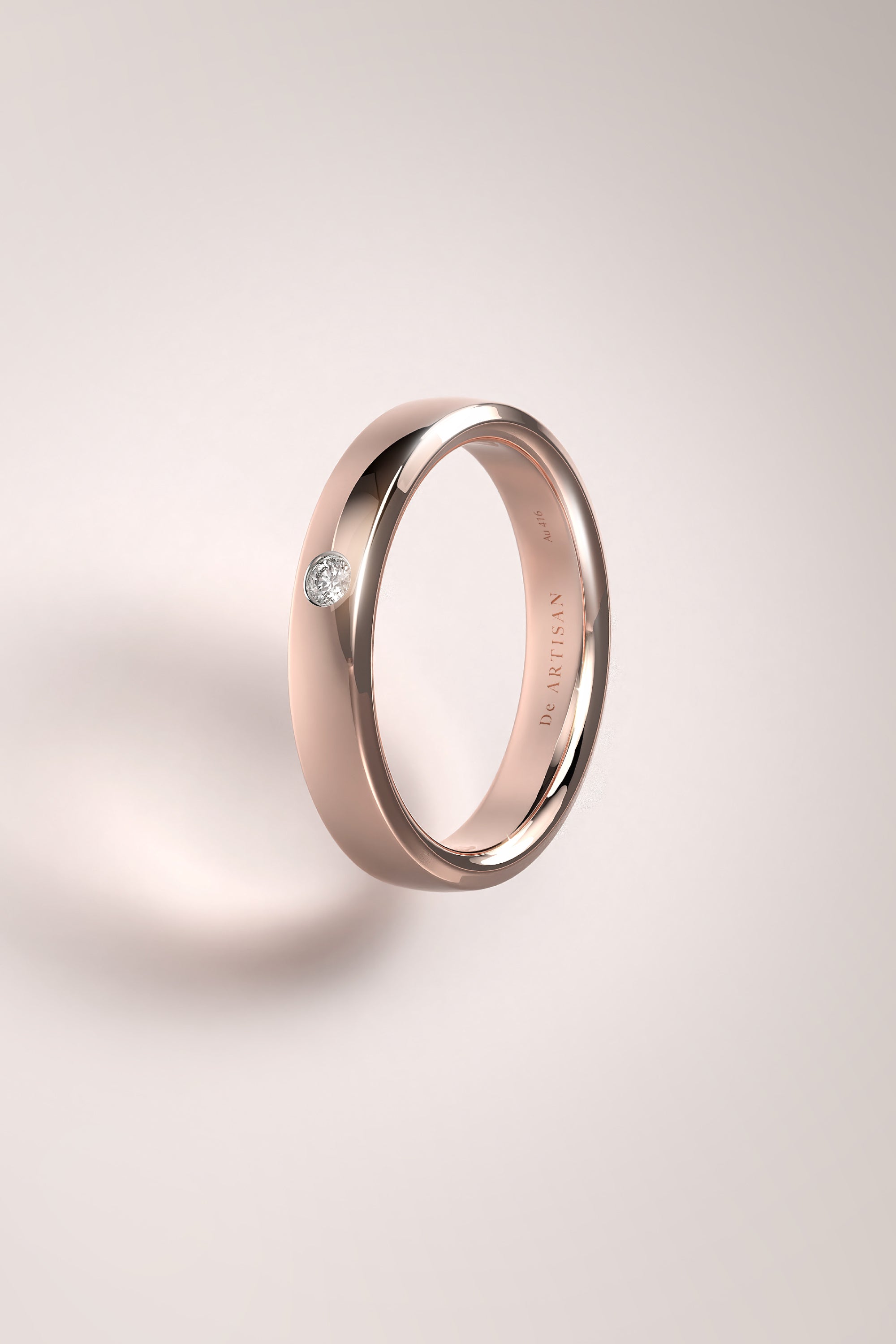 The One ring (M) 4mm. with Diamond
