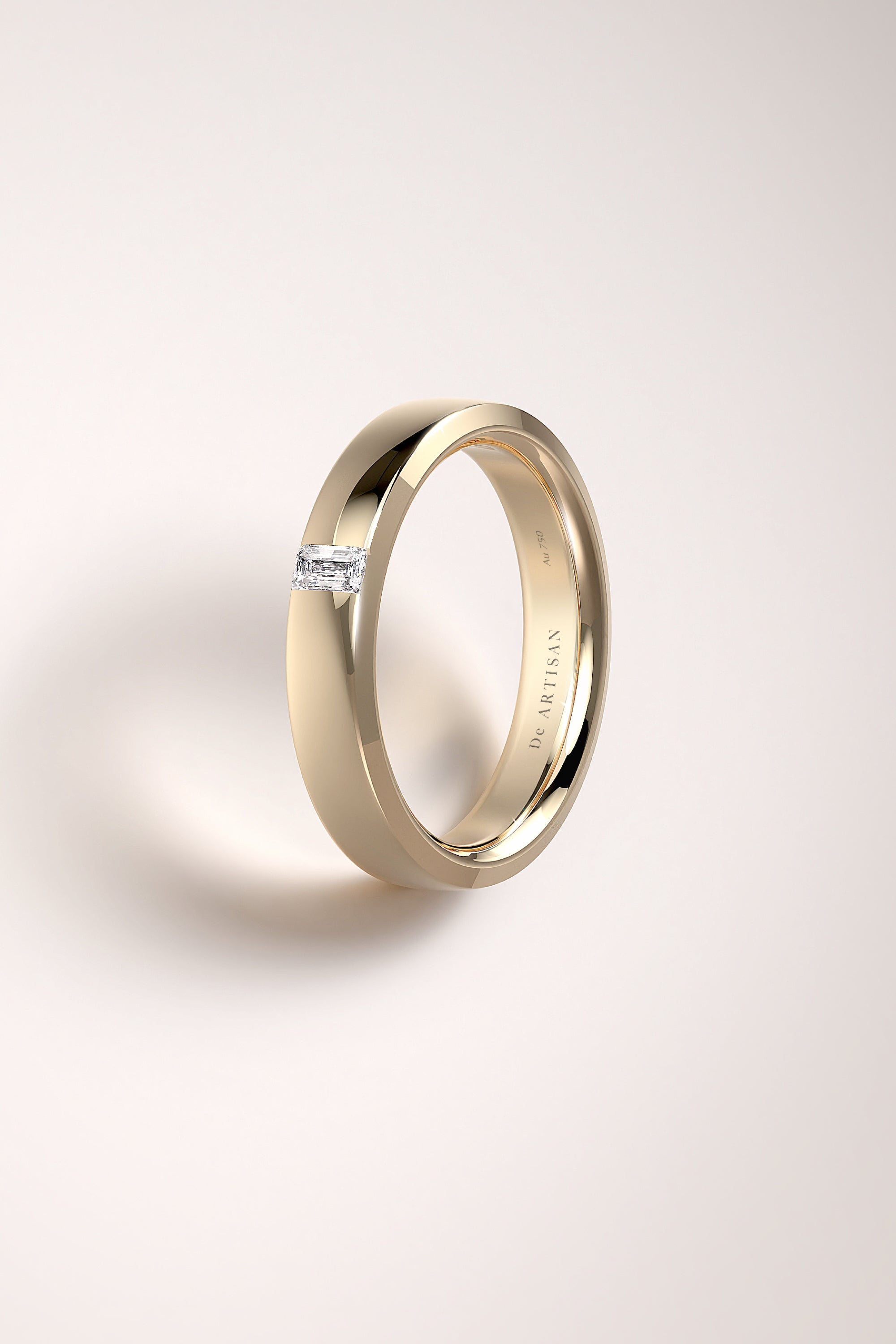 The One ring (M) 4mm. with Emerald cut diamond